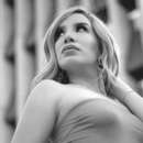 Well Endowed Shemale is beautiful Alabama 32